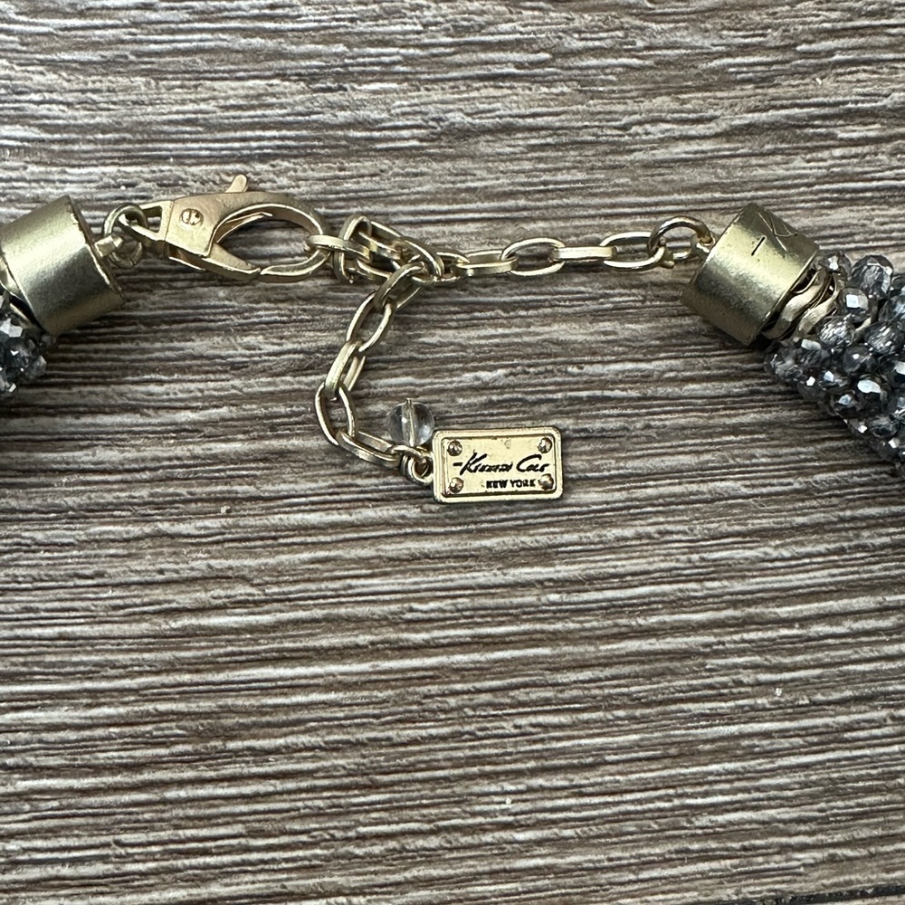Kenneth Cole chunky rhinestone necklace - Picture 6 of 6
